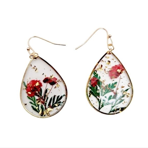 Gold Hoop earrings Pressed dried red flower Boho resin dangle 💖2/$30 - Picture 4 of 11